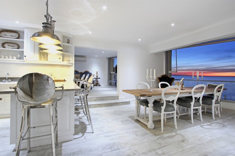 3 Bedroom Property for Sale in Clifton Western Cape
